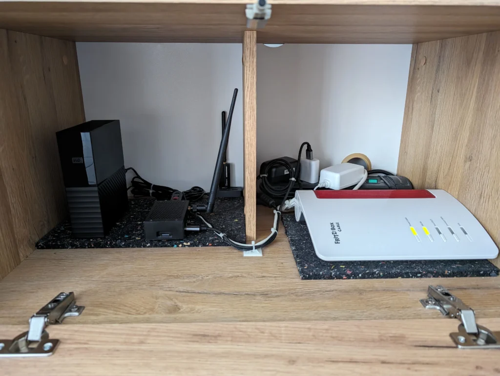 Smart-Home Zentrale - Stand: April 2024